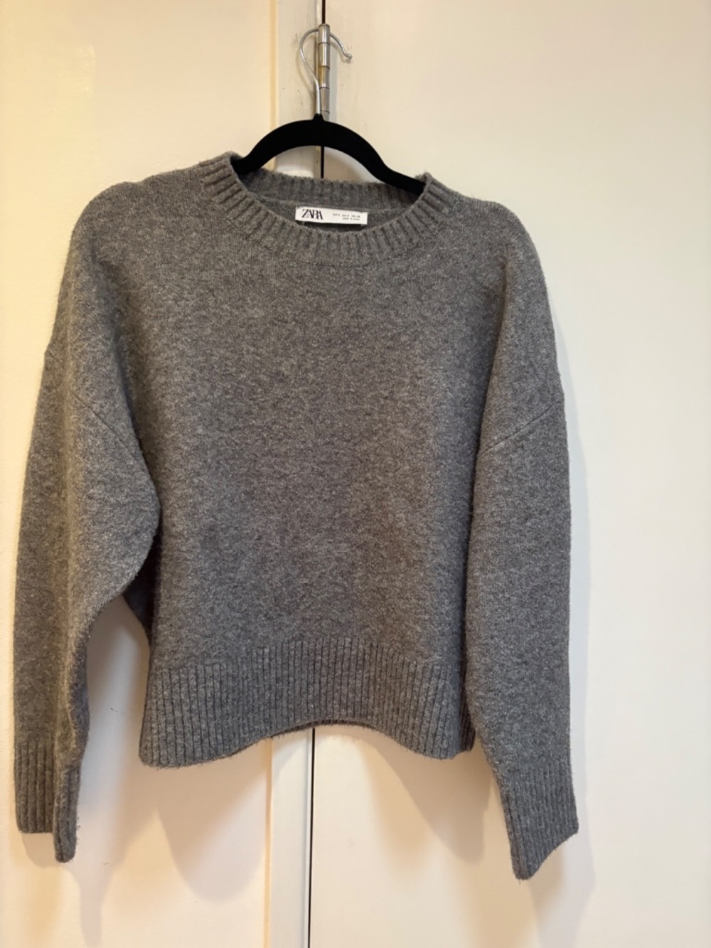 Zara sweater - Picture 5 of 5